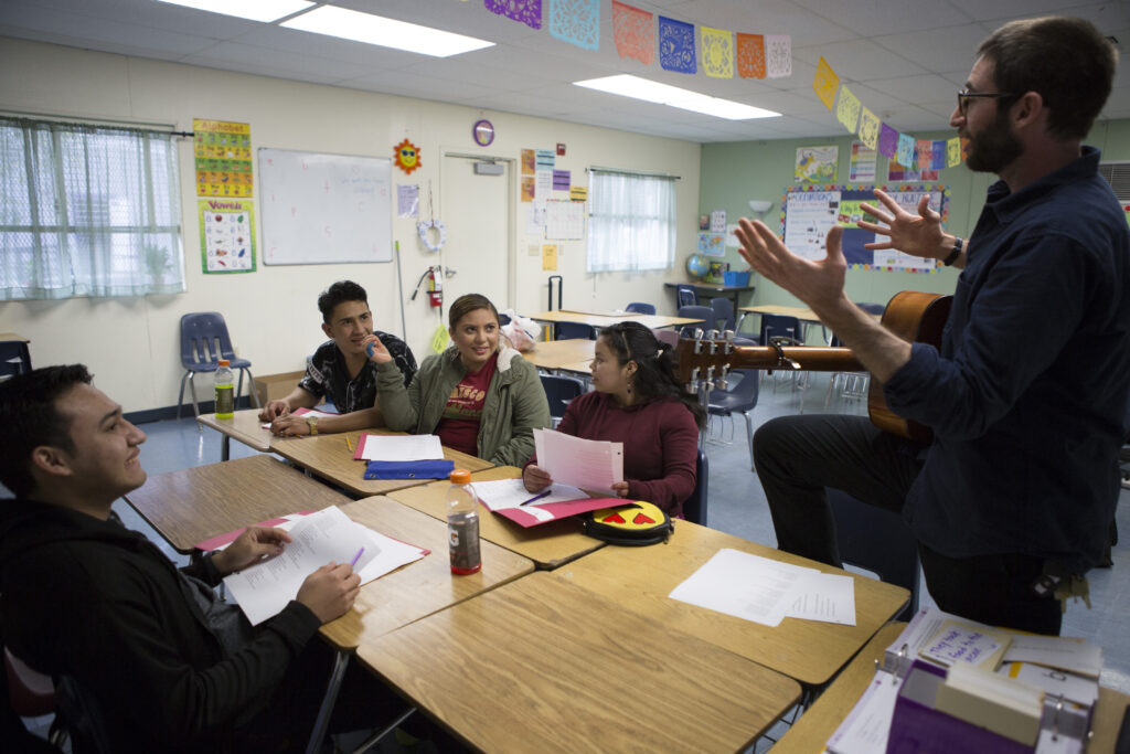 California leaders warn schools: English learner rights remain despite Trump rollback