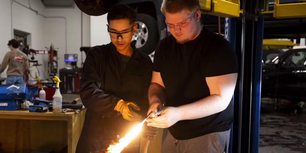 In Wisconsin, Dual Enrollment Stalls: Teachers Must Go Back to School