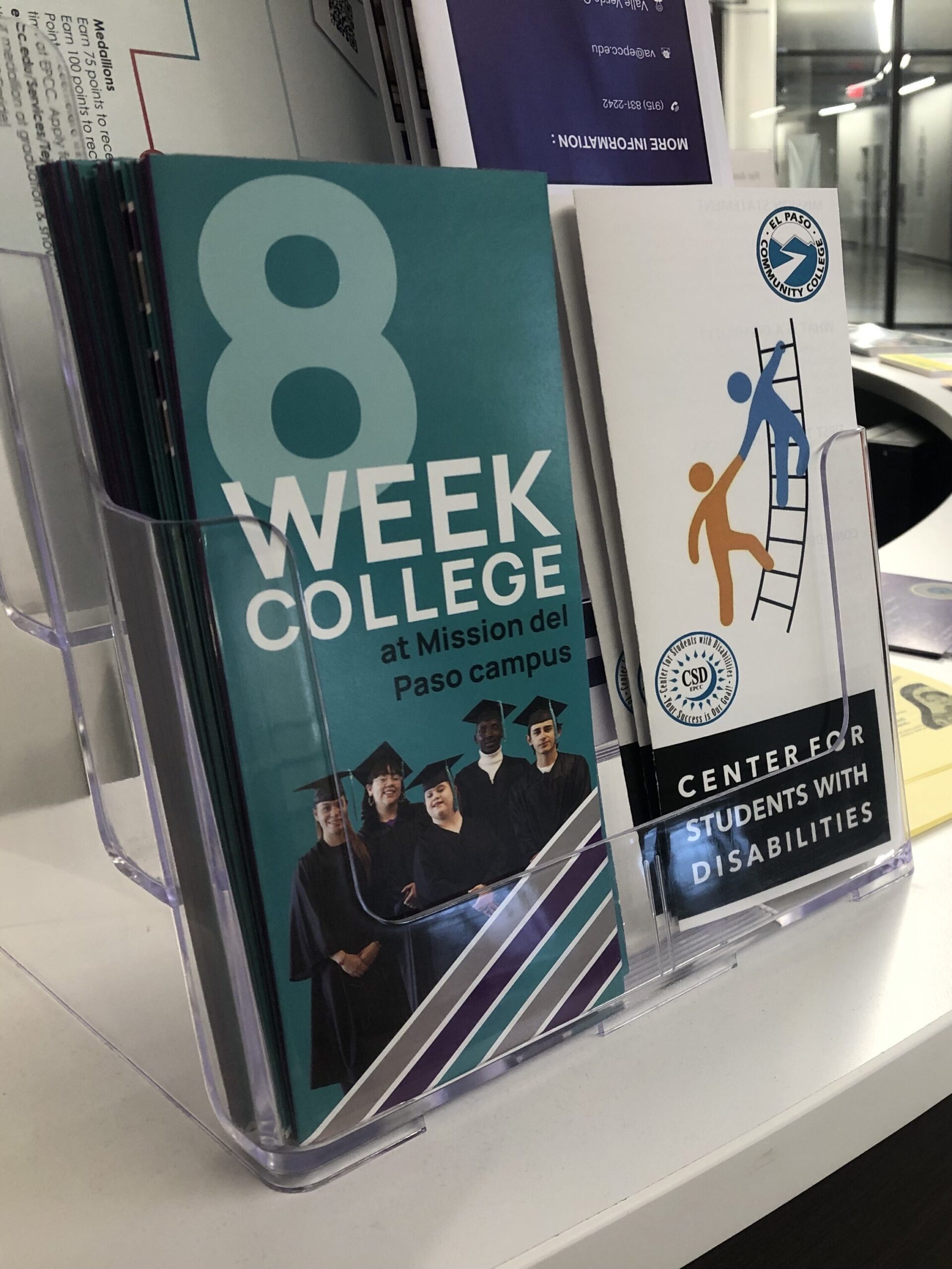 Shorter term, bigger gain? More colleges try eight-week calendar