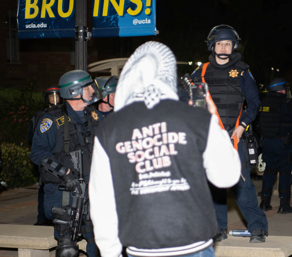 Police tear apart encampment, disperse protesters on UCLA campus