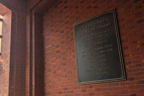 A plaque inside the United States Court of Claims building.