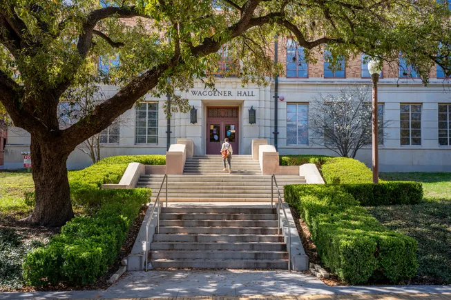 University of Texas System considers restrictions on ‘controversial’ teaching