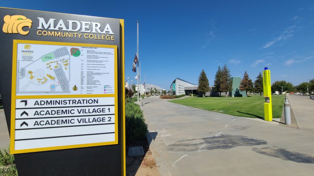 Community college students far from a four-year university are less likely to transfer, study says