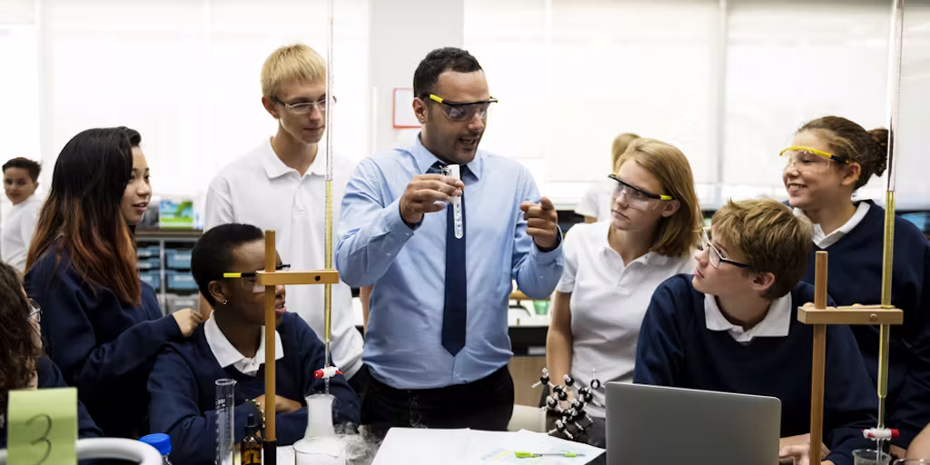 I’ve Seen Great Teaching Up Close — and Tech Isn’t What Makes It Happen