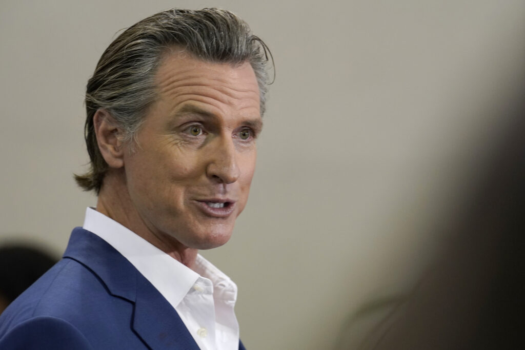Charter authorizers urge Gov. Newsom to lead on anti-fraud bill