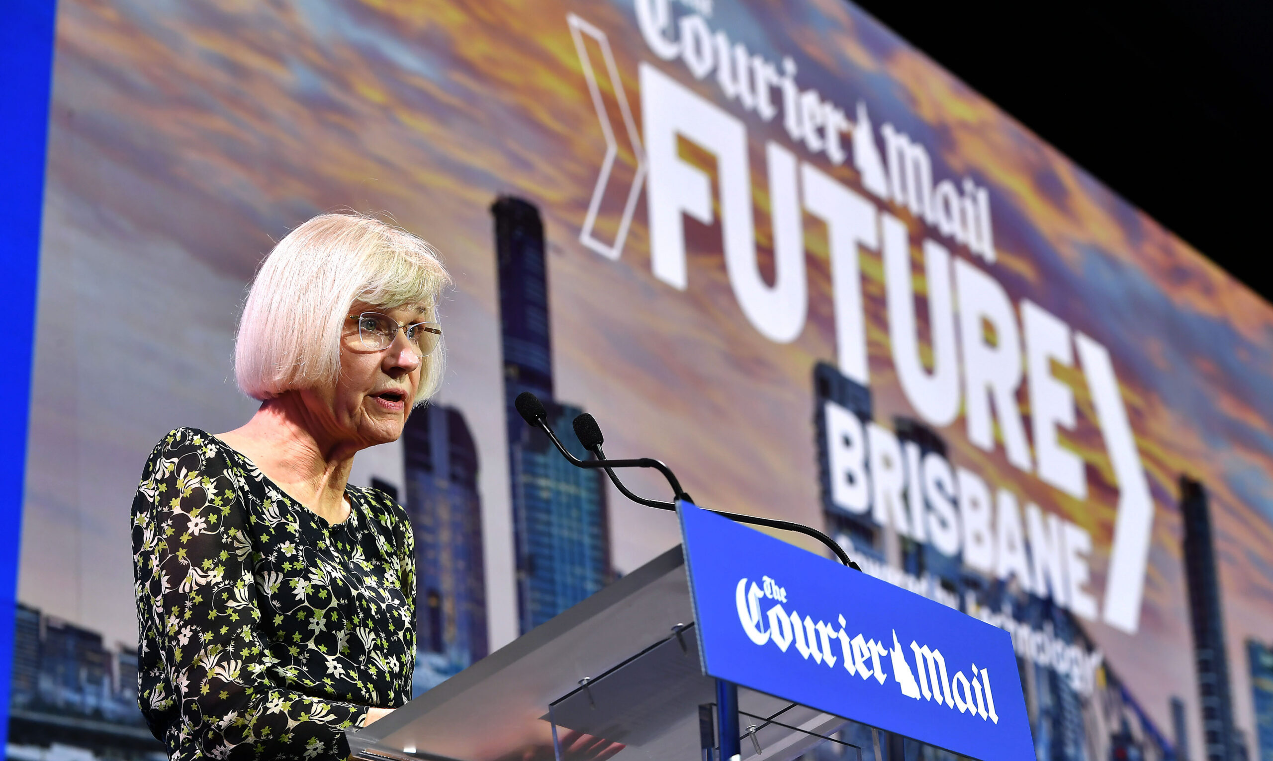 Vice-chancellor Deborah Terry – Campus Review