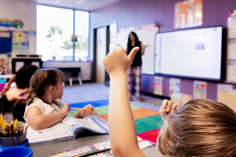 Latino Families Show High Demand for Bilingual Education, Poll Finds