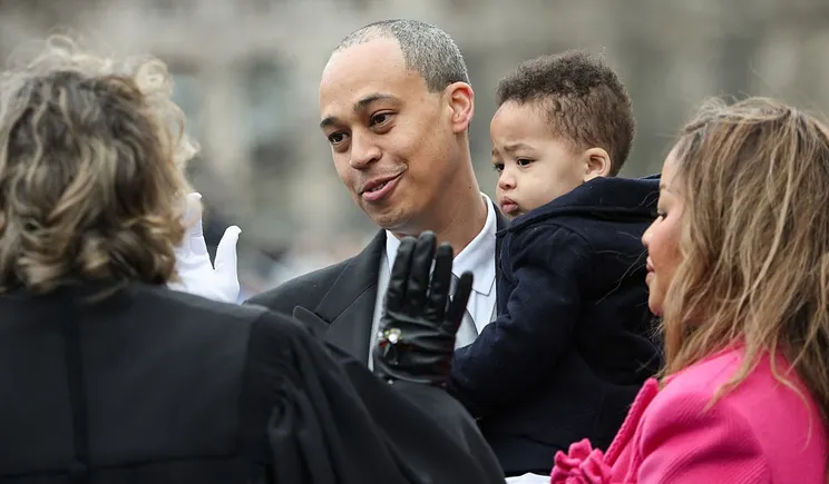 Virginia AG searches for university general counsels to counter ‘federal overreach’