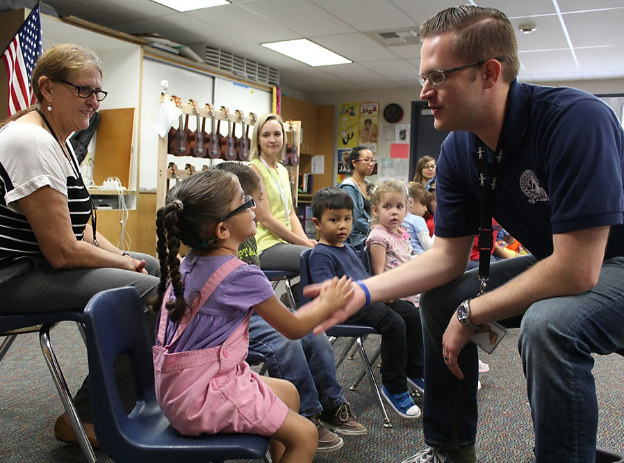 Does California need teacher residencies for arts educators?