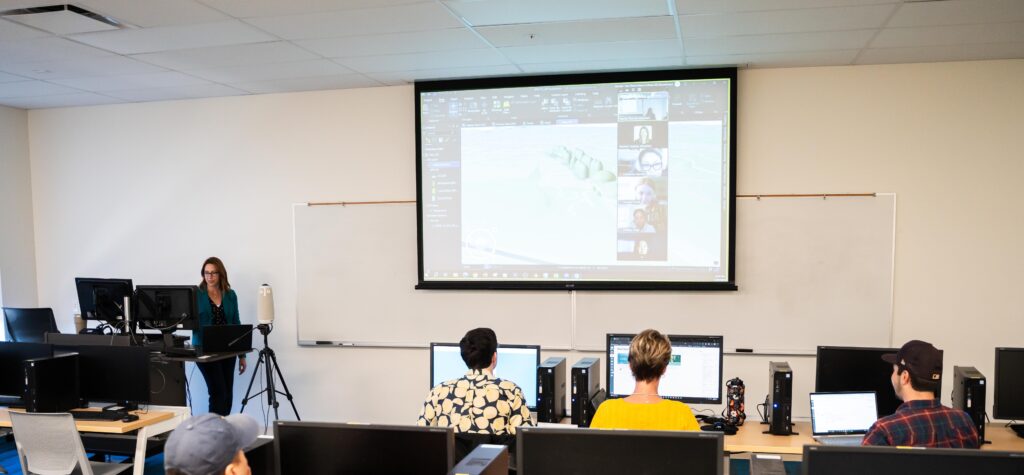 At community colleges, online classes remain popular years after pandemic