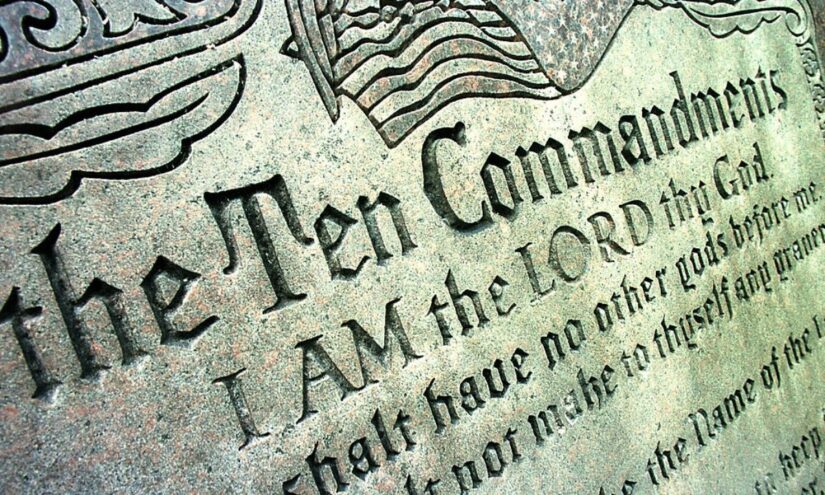 5th Circuit Questions Whether 10 Commandments in Classrooms Establish a Religion – The 74