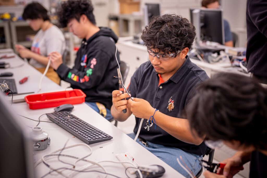 Community colleges aid in rebuilding after L.A. wildfires